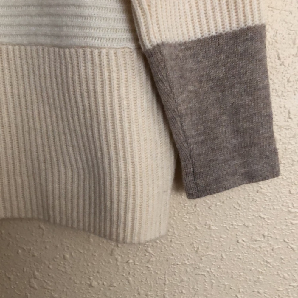 French Connection Sweater - Picture 3 of 10